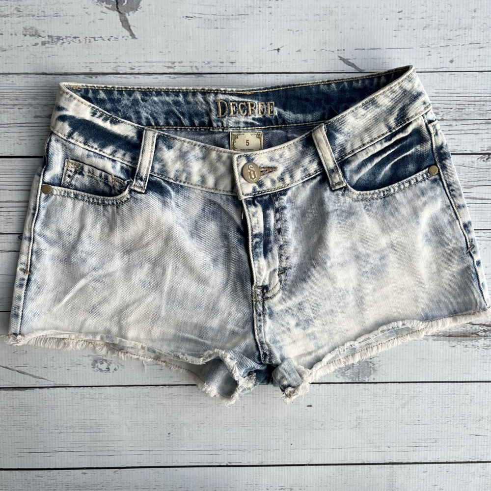 Decree Womens Acid Wash Denim Shorts Blue White Frayed Raw Hem Cut Offs Size 5